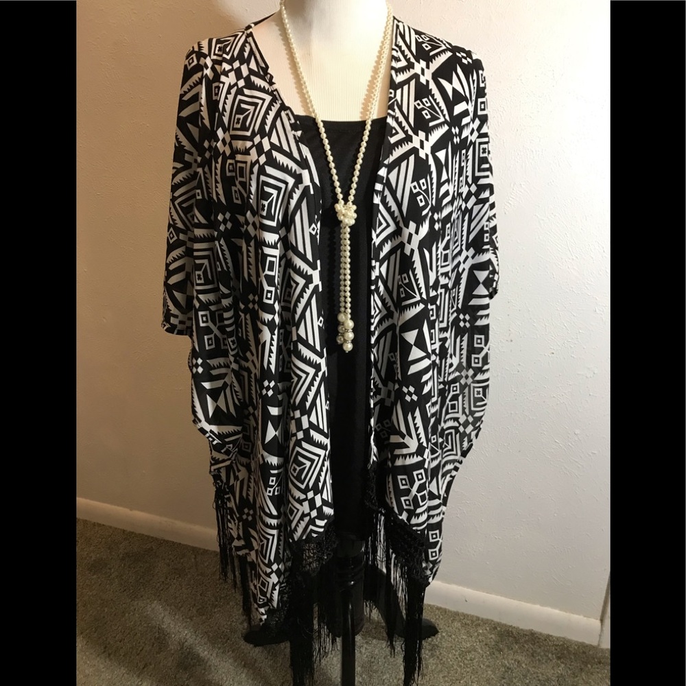 Black and White Fringed Kimono, OS